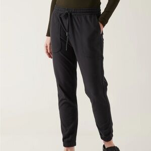 Athleta Farallon black jogger size 2